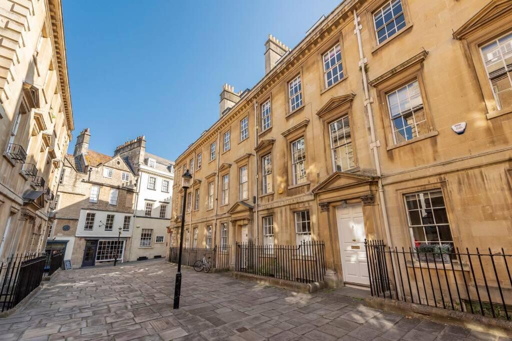 Beautiful Apartment, Incredible Central Location Bath Luaran gambar